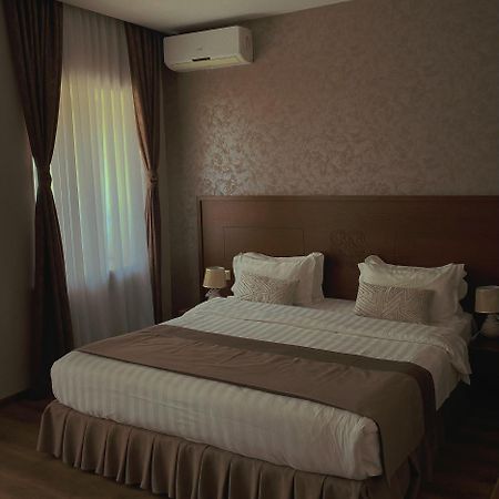 Old Metekhi Hotel Τυφλίδα Εξωτερικό φωτογραφία
